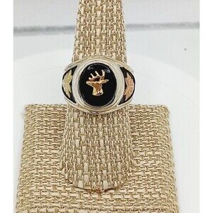 Elegant Black and Gold Deer Ring